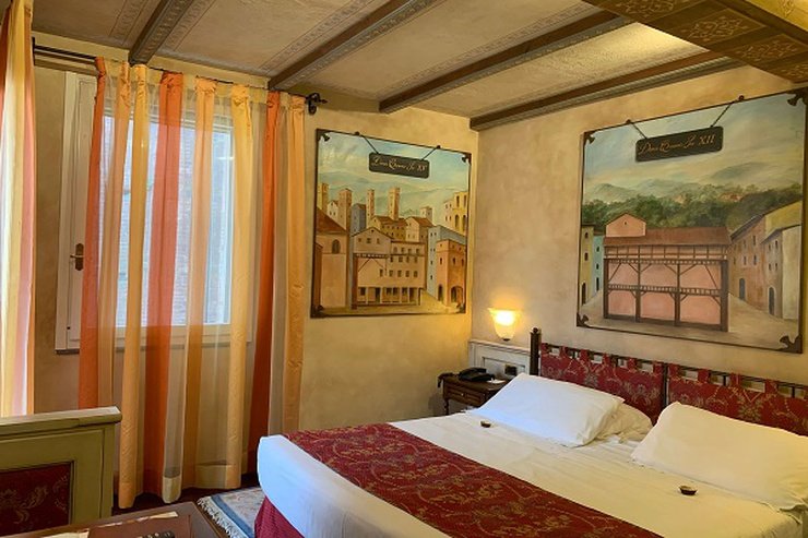 PREMIUM-DOPPELZIMMER Art Hotel Commercianti Bologna, Italia PREMIUM-DOPPELZIMMER Art Hotel Commercianti Bologna, Italia