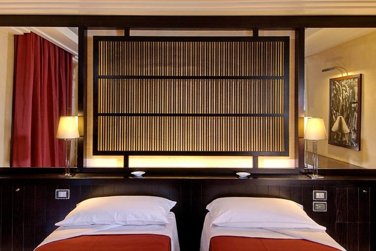 KLASSISCHES DOPPELZIMMER Art Hotel Novecento Bologna, Italia KLASSISCHES DOPPELZIMMER Art Hotel Novecento Bologna, Italia