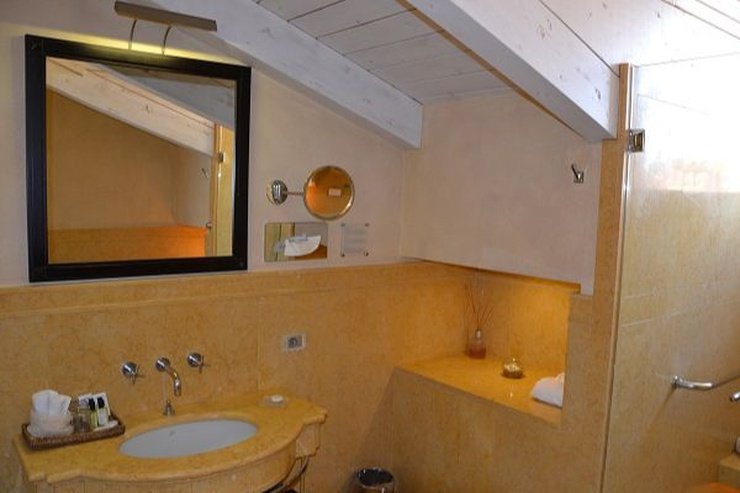 Suite galileo art hotel novecento bologna Suite galileo art hotel novecento bologna