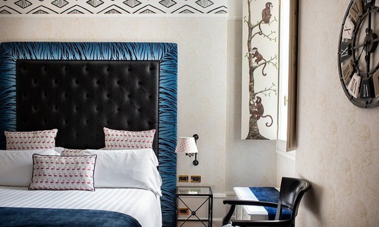 JUNIOR DAS SÜDLICHE KREUZ Art Hotel Orologio Bologna, Italia JUNIOR DAS SÜDLICHE KREUZ Art Hotel Orologio Bologna, Italia