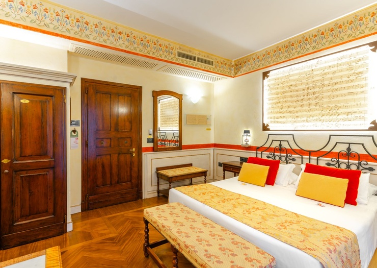 Deluxe Doppelzimmer mit Terrasse Art Hotel Commercianti Bologna Deluxe Doppelzimmer mit Terrasse Art Hotel Commercianti Bologna