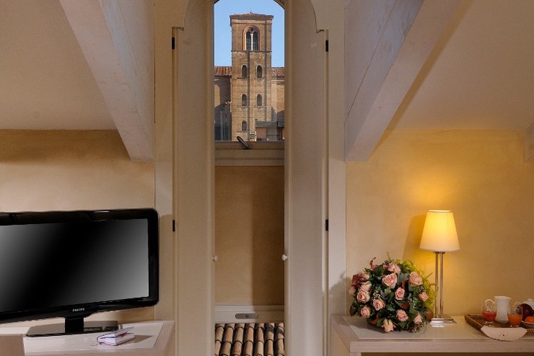 Deluxe penthouse zimmer art hotel novecento bologna, italia Deluxe penthouse zimmer art hotel novecento bologna, italia