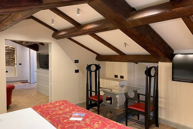 SUITEN Art Hotel Commercianti Bologna, Italia SUITEN Art Hotel Commercianti Bologna, Italia