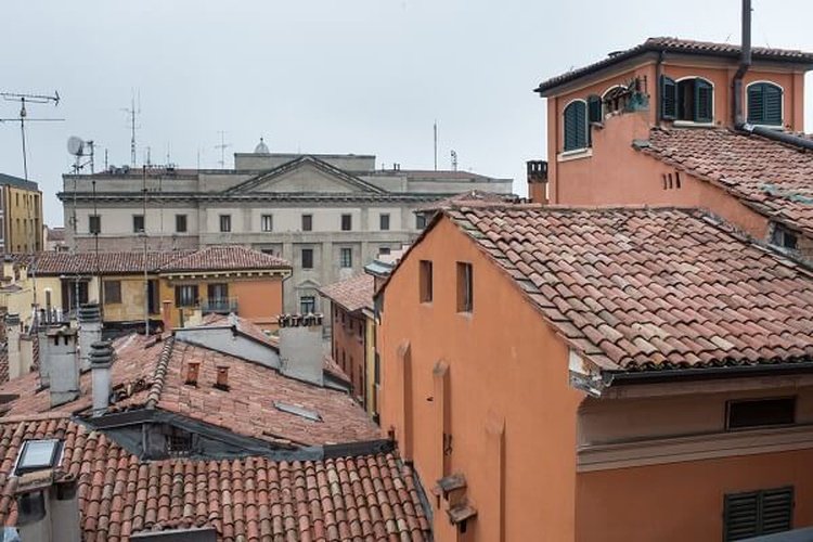 Suite deluxe ai colli art hotel orologio bologna, italia Suite deluxe ai colli art hotel orologio bologna, italia