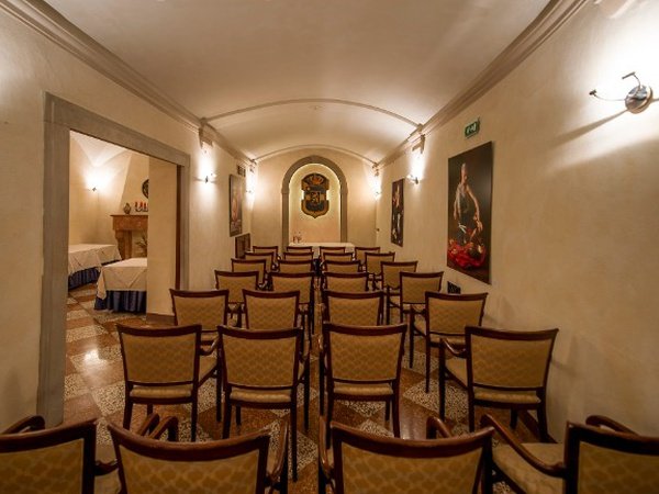 Sala del pozzo art hotel commercianti bologna Sala del pozzo art hotel commercianti bologna
