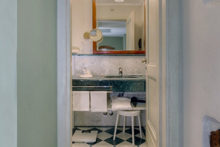 EINZELZIMMER Art Hotel Commercianti Bologna, Italia EINZELZIMMER Art Hotel Commercianti Bologna, Italia