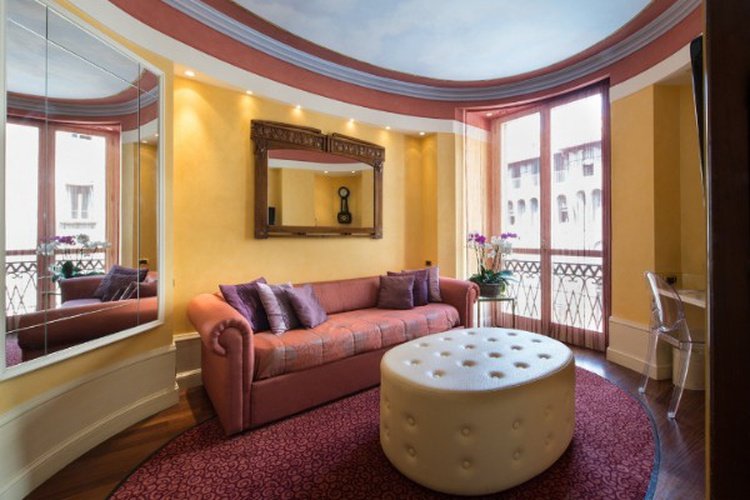 Suite art hotel orologio bologna Suite art hotel orologio bologna