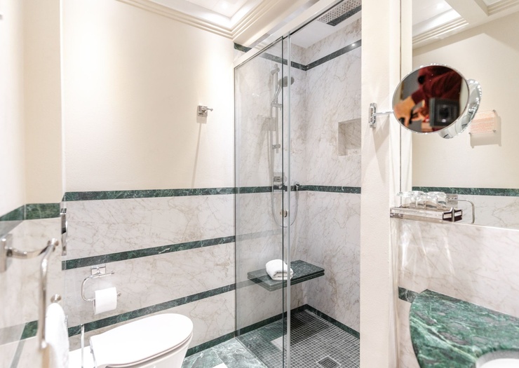 Deluxe Doppelzimmer mit Terrasse Art Hotel Commercianti Bologna Deluxe Doppelzimmer mit Terrasse Art Hotel Commercianti Bologna