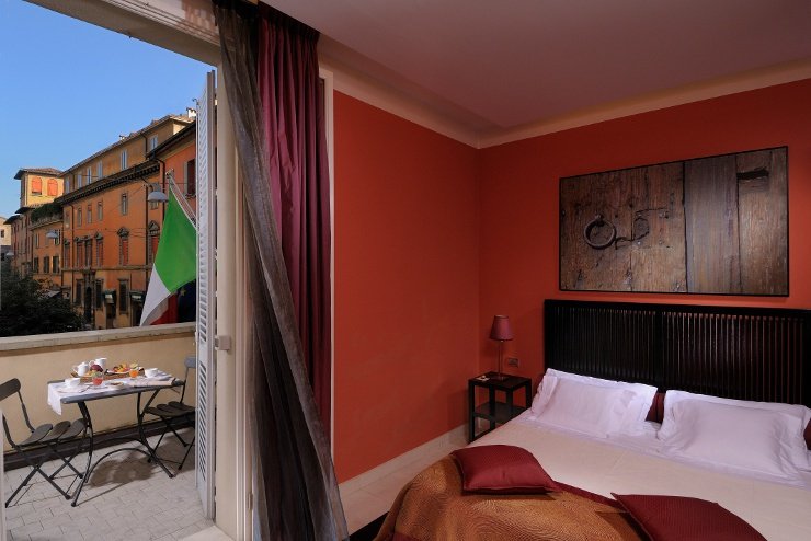 DELUXE-DOPPELZIMMER Art Hotel Novecento Bologna, Italia DELUXE-DOPPELZIMMER Art Hotel Novecento Bologna, Italia