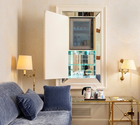 Free minibar Art Hotel Orologio Bologna Free minibar Art Hotel Orologio Bologna