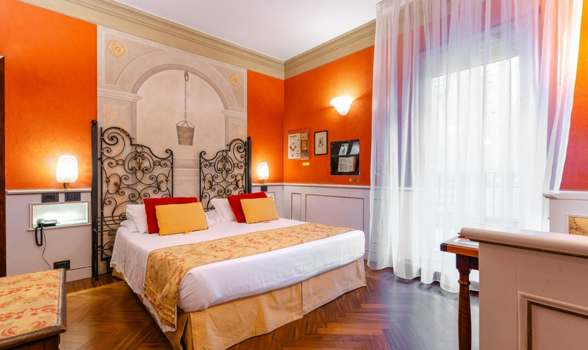 Deluxe Doppelzimmer mit Terrasse Art Hotel Commercianti Bologna Deluxe Doppelzimmer mit Terrasse Art Hotel Commercianti Bologna