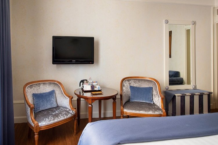 Junior komfort art hotel orologio bologna, italia Junior komfort art hotel orologio bologna, italia