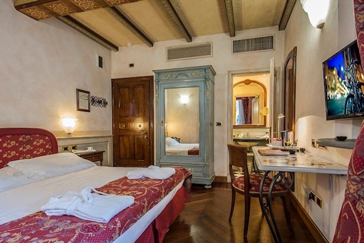 PREMIUM-DOPPELZIMMER Art Hotel Commercianti Bologna, Italia PREMIUM-DOPPELZIMMER Art Hotel Commercianti Bologna, Italia