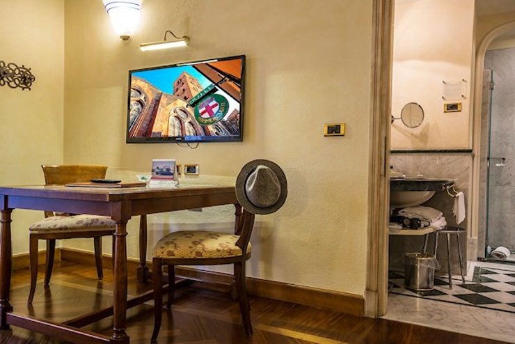 PREMIUM-DOPPELZIMMER Art Hotel Commercianti Bologna, Italia PREMIUM-DOPPELZIMMER Art Hotel Commercianti Bologna, Italia