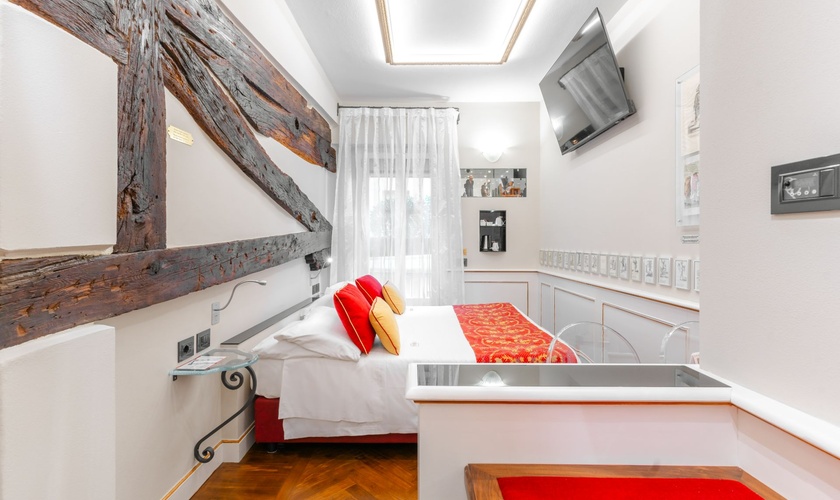 Klassisches Doppelzimmer Art Hotel Commercianti Bologna Klassisches Doppelzimmer Art Hotel Commercianti Bologna