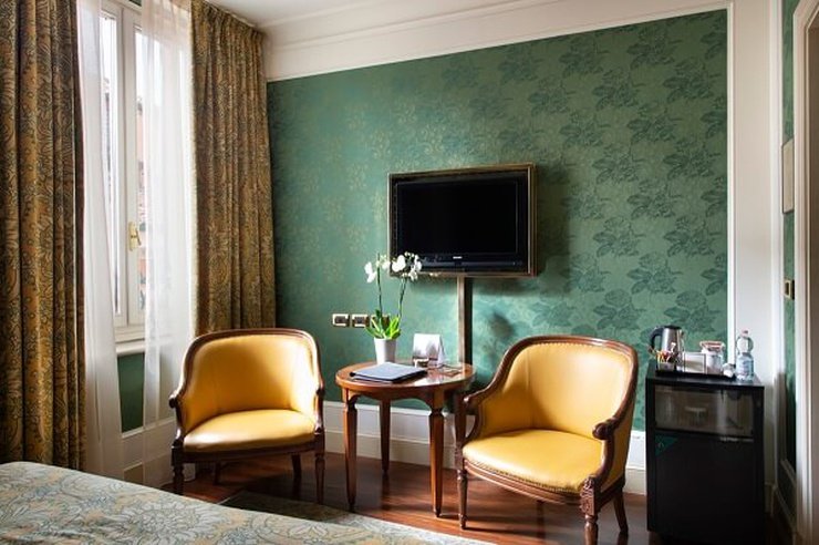 Klassisches doppelzimmer art hotel orologio bologna, italia Klassisches doppelzimmer art hotel orologio bologna, italia