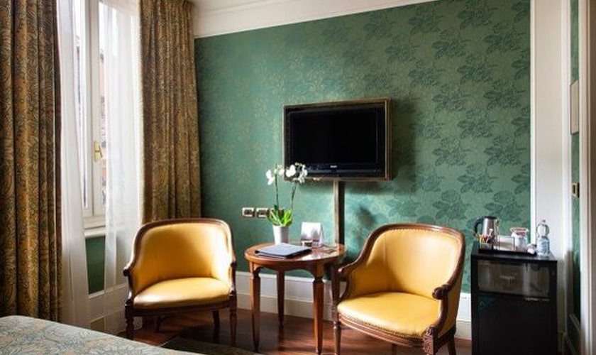 Klassisches zimmer Art Hotel Orologio Bologna Klassisches zimmer Art Hotel Orologio Bologna