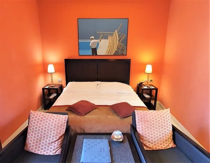 KLASSISCHES DOPPELZIMMER Art Hotel Novecento Bologna, Italia KLASSISCHES DOPPELZIMMER Art Hotel Novecento Bologna, Italia