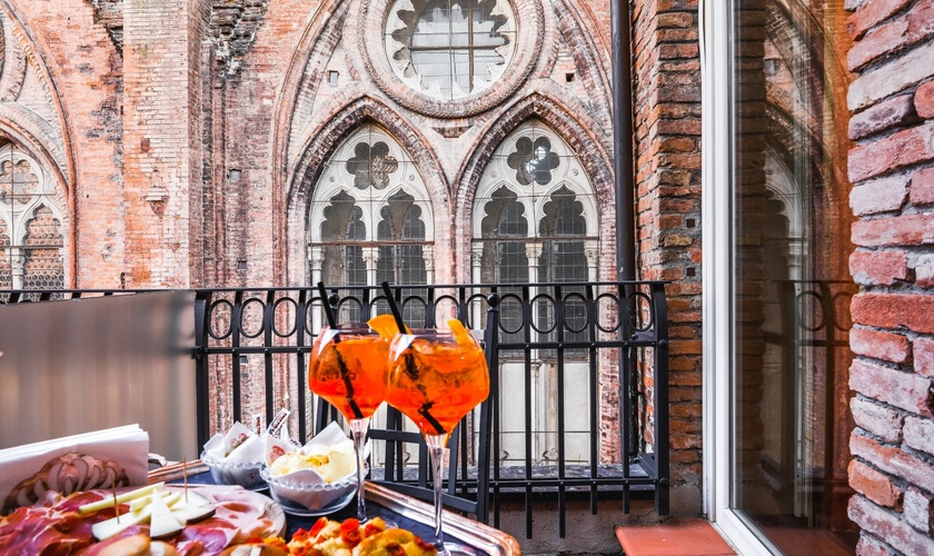 Deluxe Doppelzimmer mit Terrasse Art Hotel Commercianti Bologna Deluxe Doppelzimmer mit Terrasse Art Hotel Commercianti Bologna
