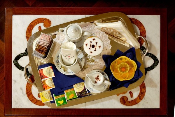 FrÜhstÜcksbuffet inklusive art hotel commercianti bologna FrÜhstÜcksbuffet inklusive art hotel commercianti bologna