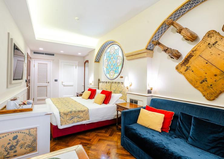 Junior Suite Art Hotel Commercianti Bologna Junior Suite Art Hotel Commercianti Bologna