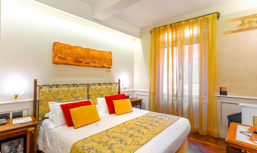 Klassisches Doppelzimmer Art Hotel Commercianti Bologna Klassisches Doppelzimmer Art Hotel Commercianti Bologna
