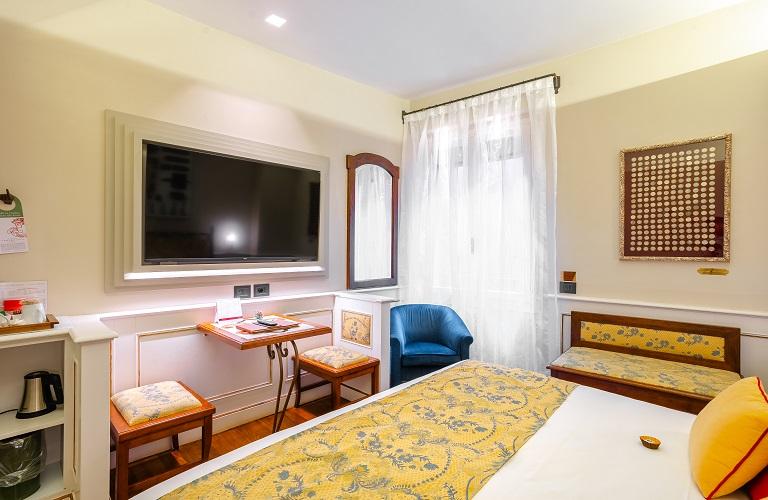 Klassisches Doppelzimmer Art Hotel Commercianti Bologna Klassisches Doppelzimmer Art Hotel Commercianti Bologna