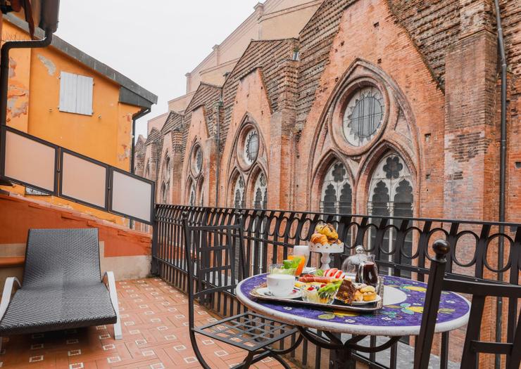 Deluxe Doppelzimmer mit Terrasse Art Hotel Commercianti Bologna Deluxe Doppelzimmer mit Terrasse Art Hotel Commercianti Bologna