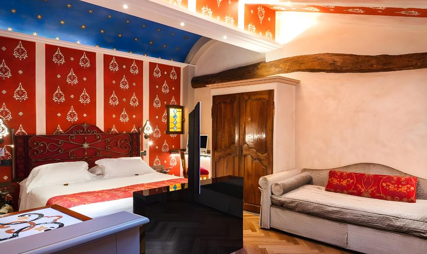Junior Deluxe Suite Art Hotel Commercianti Bologna Junior Deluxe Suite Art Hotel Commercianti Bologna
