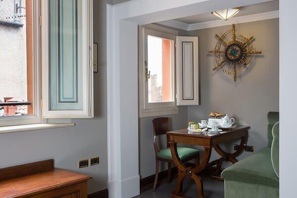 Suite Deluxe La Romántica Art Hotel Orologio Bologna Suite Deluxe La Romántica Art Hotel Orologio Bologna
