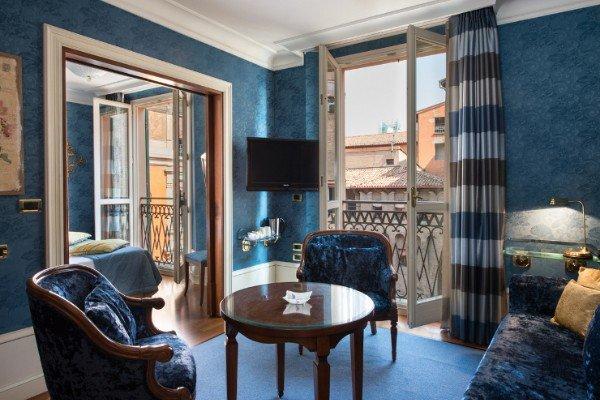Suite Art Hotel Orologio Bologna Suite Art Hotel Orologio Bologna